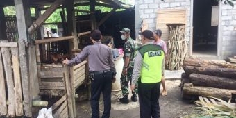 Polri dan TNI Pantau Penyebaran PMK di Malang Barat
