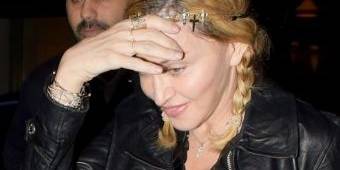 Tangan Keriput, Madonna Jalani Mesotherapy
