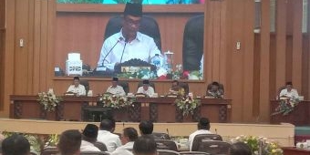 Wakil Bupati Malang Sampaikan Rancangan KUA-PPAS TA 2023 saat Rapat Paripurna