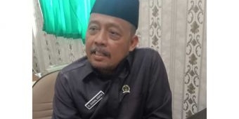 Hari Pertama Masuk Kerja, Ketua DPRD Sumenep Kumpulkan Sekwan, Kabag, dan Staf