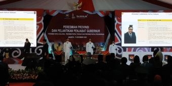 Tito Karnavian, Menteri Dalam Negeri RI Resmikan 3 Provinsi Baru di Papua
