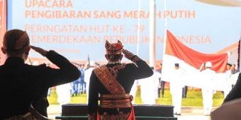 Kenakan Baju Adat Osing, Pj. Gubernur Adhy Serukan Optimisme Jatim Gerbang Nusantara Baru