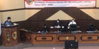 DPRD Jember Setujui Raperda RPJMD Tahun 2021-2026 dengan Sejumlah Catatan