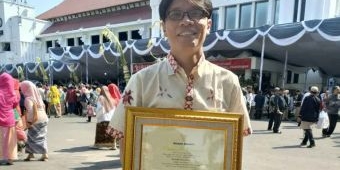 Mamuk Ismuntoro Raih Penghargaan dari Wali Kota Surabaya, Kok Bisa?
