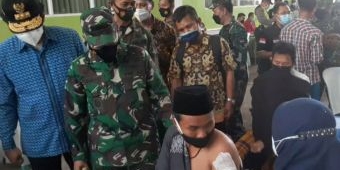 Kejar Herd Immunity, TNI Bersama ASC Foundation Gelar Vaksinasi Covid-19 di Pondok Pesantren