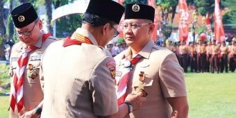 Pj Wali Kota Batu Raih Penghargaan di Peringatan Hari Pramuka ke-63