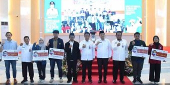 Antusias Masyarakat Tinggi, Plt Bupati Sidoarjo Bakal Tambah Kuota Beasiswa Pendidikan