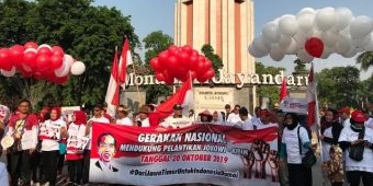 Dukung Pelantikan Jokowi-Ma'ruf Berjalan Aman, Ratusan Warga Sidoarjo Turun ke Jalan 