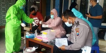 Cegah Sebaran Covid-19, Polresta Sidoarjo Tracing Warga Desa Becirongengor