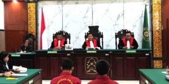 2 Terdakwa Kasus Penganiayaan Santri di Kediri Dituntut 15 Tahun Penjara dan Denda Rp1 Miliar