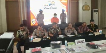 Polisi Ungkap Motif Adik Bunuh Kakak di Surabaya