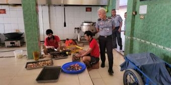 Kadivpas Beri Atensi Khusus di Pelayanan Makanan, Targetkan Lapas Surabaya Punya Dapur Sehat