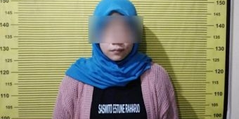 Diduga Gelapkan Uang Restoran di Mal Surabaya, Kasir Cantik Berkerudung Diamankan Polisi