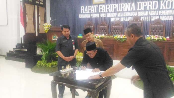 40 Anggota Baru DPRD Kota Malang Hasil PAW Ikuti Paripurna Perdana