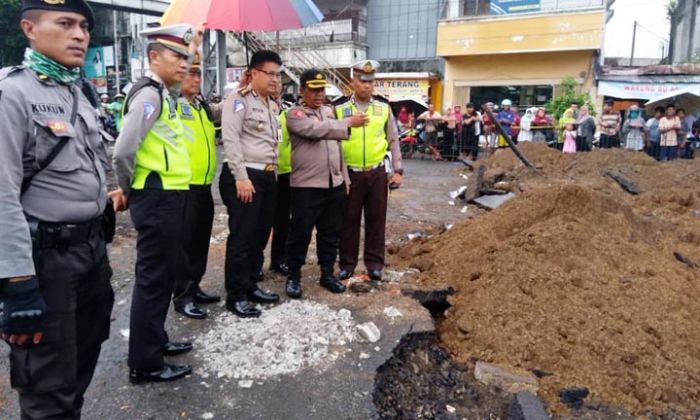 Jalan Sultan Agung Jember Ditutup Sebulan Penuh Pasca Ambles