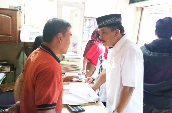 Beruntungnya Mbah Ngatemi, Angsuran Koperasinya Dibantu Gus Syaf