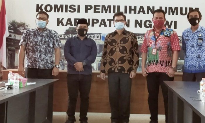 Cek Kesiapan Pilkada Serentak di Ngawi, Johan Budi Kunjungi KPU dan Bawaslu