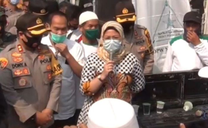 Tolak RUU HIP, Ratusan Orang Gelar Demo di DPRD Mojokerto 