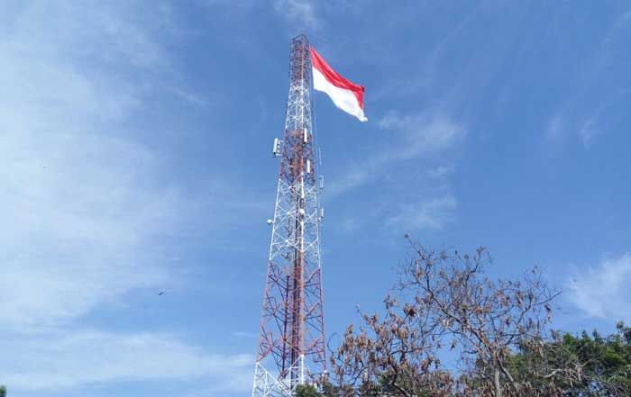 Kodim Bojonegoro Kibarkan Bendera Merah Putih di Tower Setinggi 75 Meter