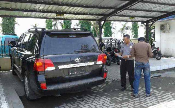 Polres Bangkalan Amankan Mobil Milik Fuad Amin