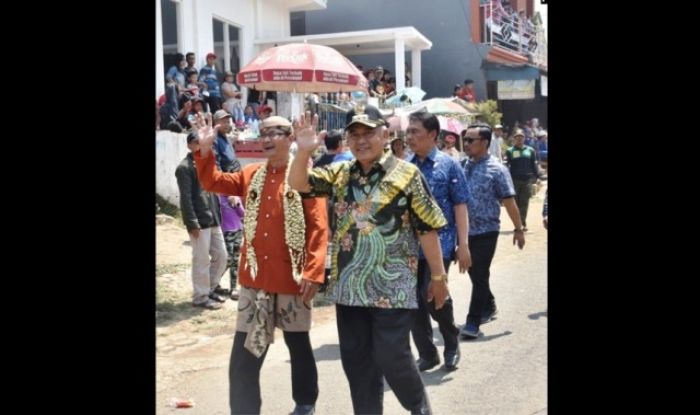 Plt Bupati Malang Ikuti Karnaval Bersih Desa di Sumbersuko