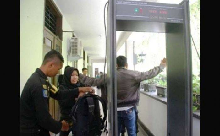 Pasca Ancaman Bom di Rumah Dinas Wali Kota, Balai Kota Dipasang Metal Detector