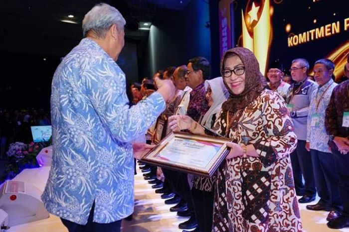 Kota Mojokerto Raih Procurement Award 2018
