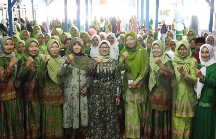 Bupati Blitar Ajak Muslimat Sinergi Turunkan Angka Stunting, AKI dan ATS