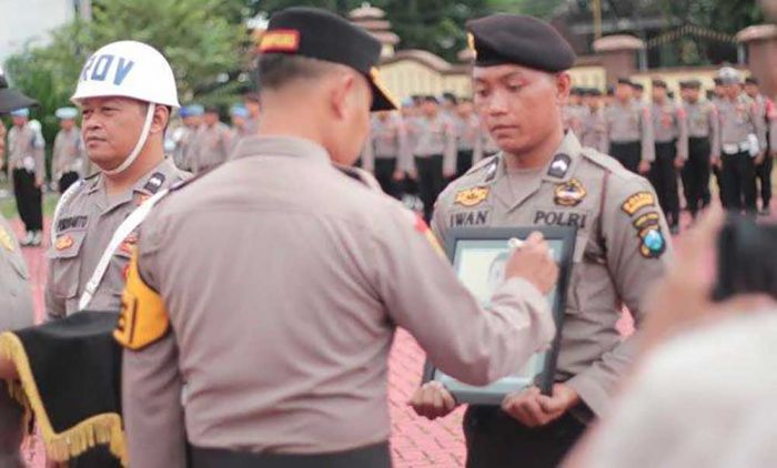 Anggota Polres Sumenep Dipecat dengan Tidak Hormat Akibat Selingkuh dan Terlantarkan Keluarga