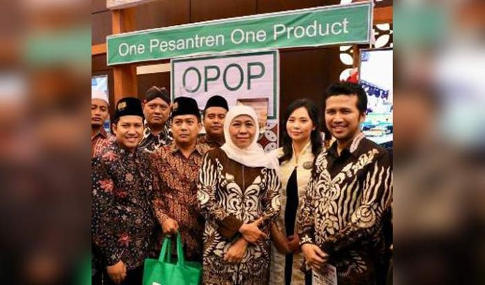 Gubernur Khofifah Launching OPOP Untuk Penguatan Ekonomi Berbasis Pesantren 