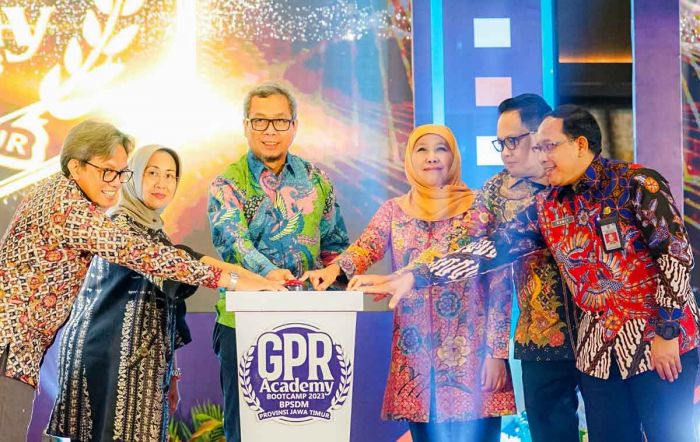 Buka GPR Academy BPSDM Jatim Bootcamp 2023, Gubernur Khofifah Paparkan Peran Humas