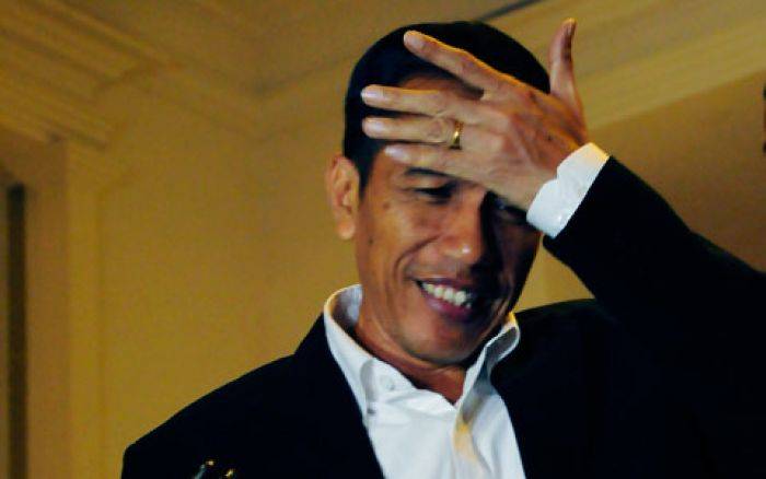 ​  Jokowi Ancam Ganti Menteri Jika Tak Capai Target
