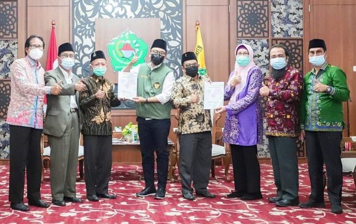 ​Baddrut Tamam Terima Kajian Akademik Pemekaran Kabupaten Pamekasan