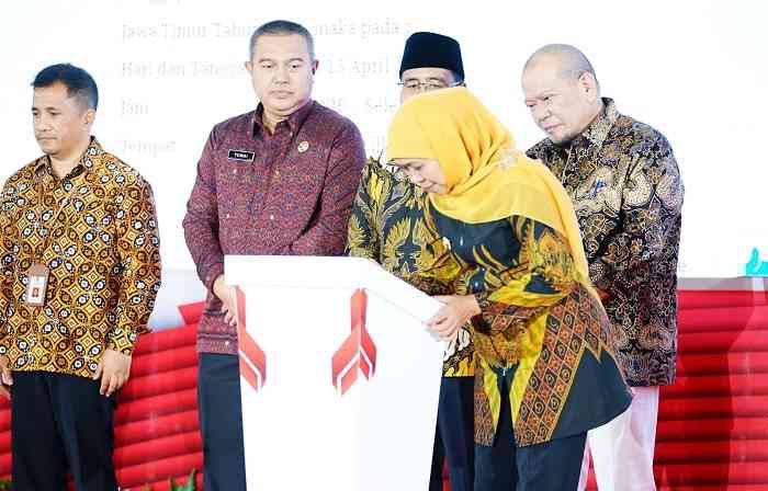 Buka Musrenbang, Sampaikan 9 Prioritas Pembangunan Jatim, Gubernur Khofifah Sempatkan Minta Maaf