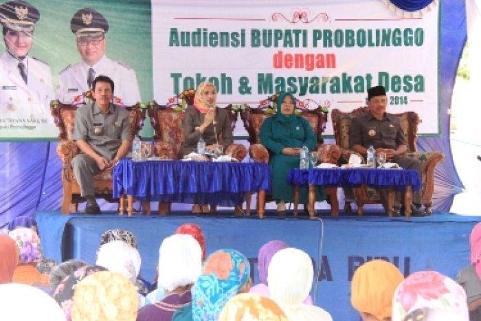 Bupati Probolinggo Tampung Aspirasi Warga Wonorejo 