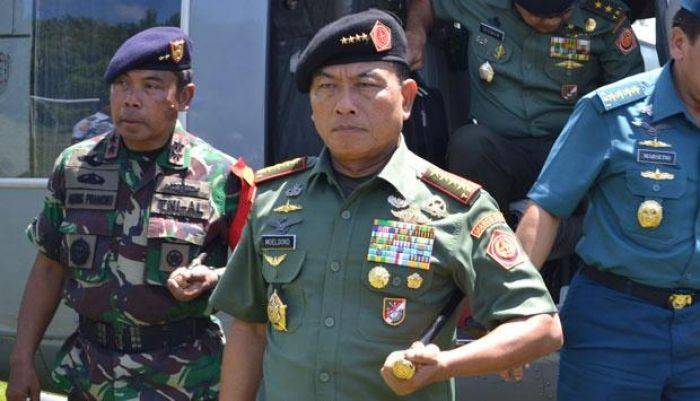 Abraham Samad Yakinkan KPK Bisa Usut Korupsi TNI