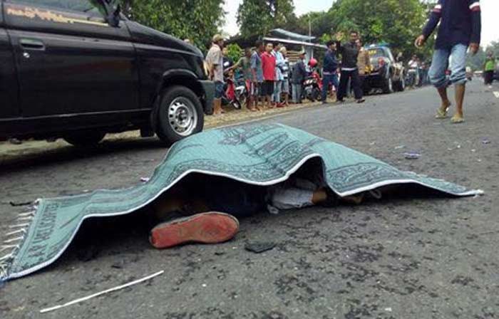 Tertabrak Bus Rukun Jaya di Raya Ngoro, Siswi MTs di Jombang Tewas