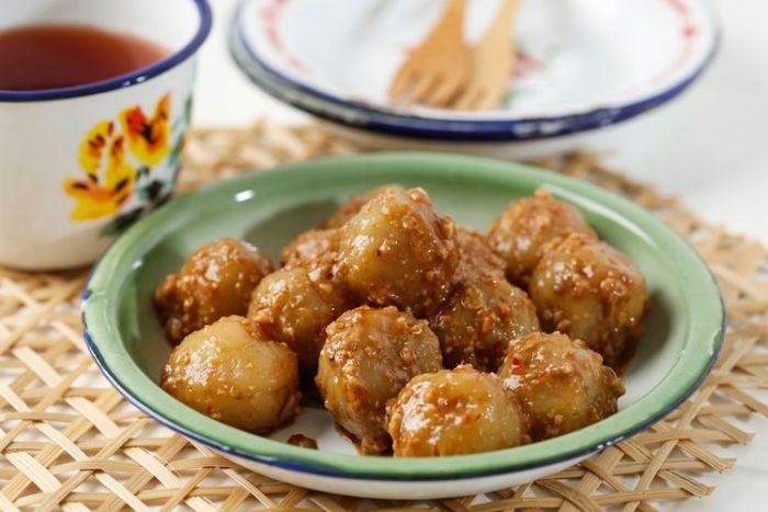 Resep Cilok Bumbu Kacang, Lembut dan Lezat