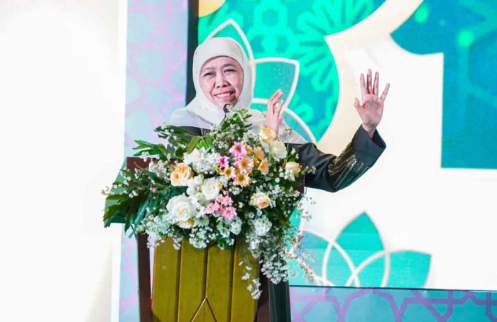 Khofifah Ajak Nahdliyin Implementasikan Qanun Asasi NU saat Harlah Muslimat ke-78 di Kota Batu