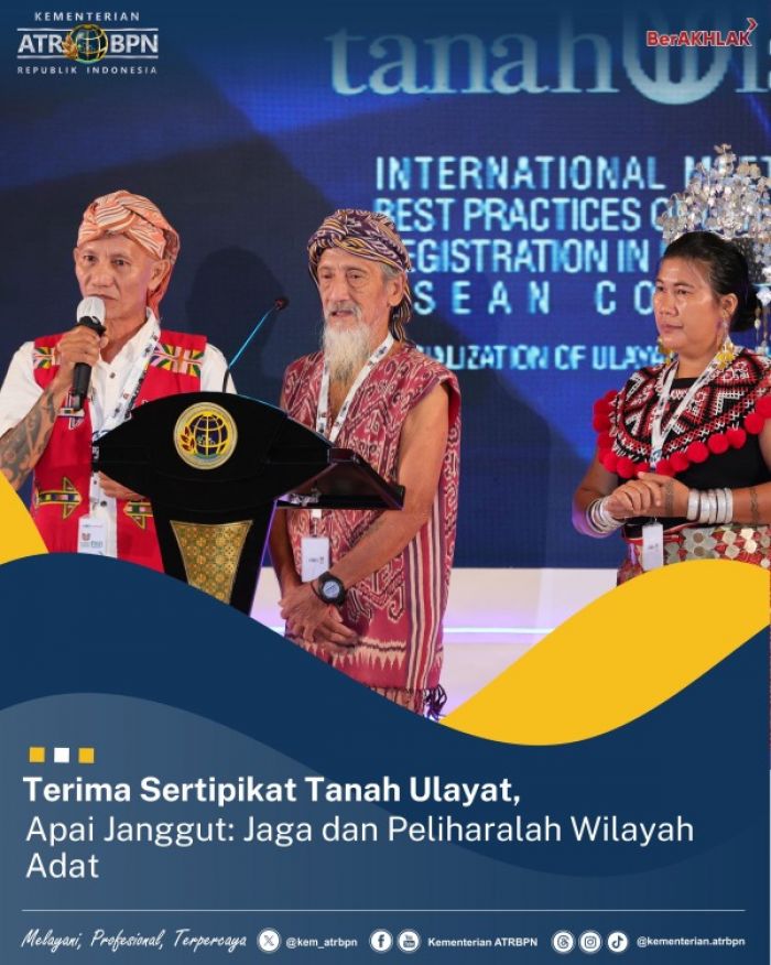 Terima Sertifikat Tanah Ulayat, Tokoh Dayak: Jaga Wilayah Adat