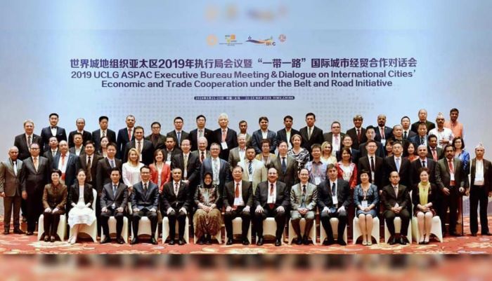 Pimpin Sidang UCLG ASPAC di Cina, Wali Kota Risma Paparkan Pahlawan Ekonomi dan Pejuang Muda