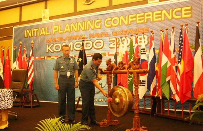 Pangarmatim Resmikan Pembukaan IPC 3rd Multilateral Naval Exercise Komodo 2018