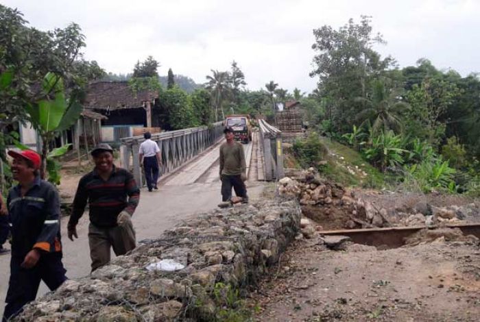 Target Lebaran Sudah Bisa Dilalui, Bulan Ini Mulai Tender Relokasi Jalan Ambles di Gemaharjo Pacitan