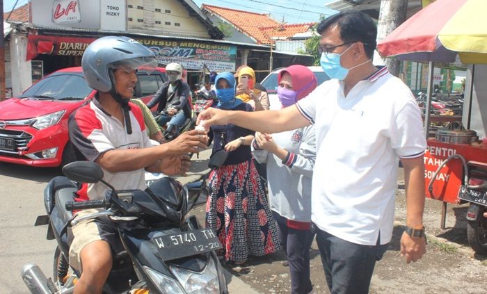 Datangi Desa dan Pasar, Forum CSR Sidoarjo Salurkan Bantuan Peduli Wabah Corona