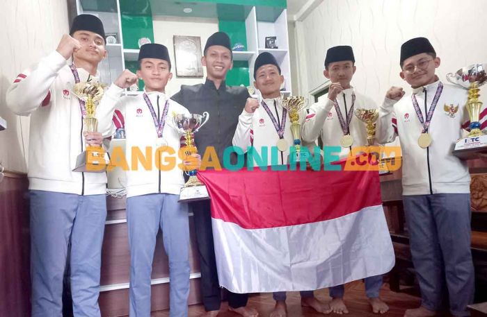 Harumkan Nama Indonesia, Santri MBI Amanatul Ummah Raih Medali Emas Lomba Robotik Internasional