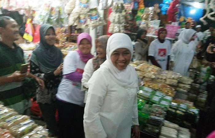 Khofifah Blusukan di Desa-desa Pasuruan Disambut Meriah