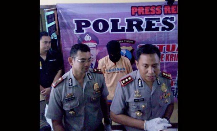 Ngaku Kapolres, Tawarkan Hp, Warga Tasikmadu Ditangkap Polisi