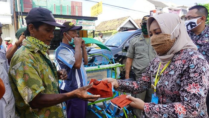 Ning Ita Canangkan Wajib Pakai Masker di Kota Mojokerto