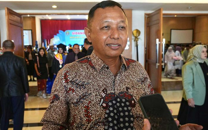 Ini Pesan Pjs Bupati Kediri kepada Wisudawan Stikes Ganesha Husada