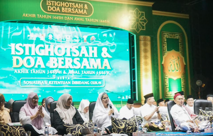 Pj Wali Kota Kediri Ikuti Doa Bersama Tahun Baru Islam 1446 H di Ponpes Lirboyo